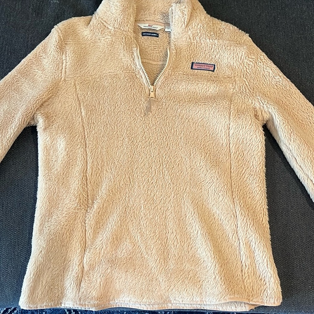 Vineyard Vines soft pullover